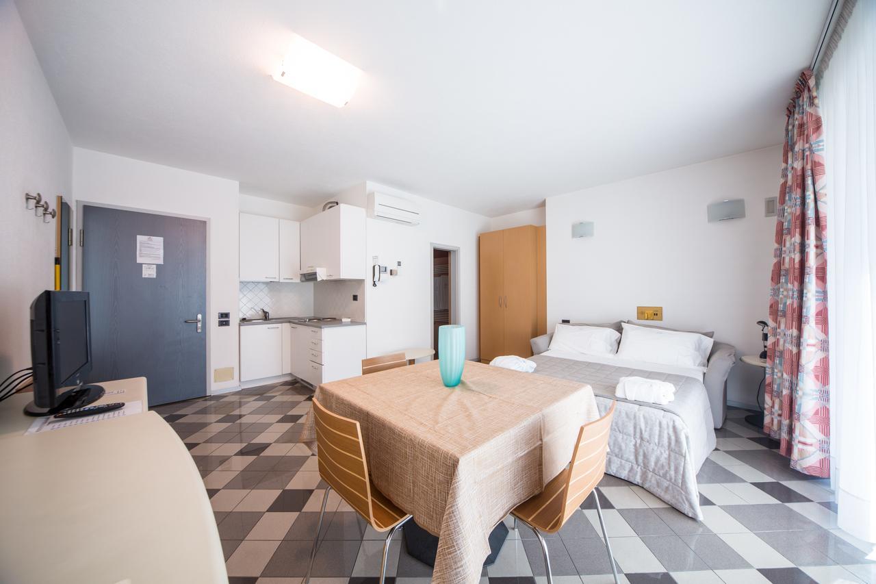 Piazzi House Aparthotel ซอนดริโอ ภายนอก รูปภาพ