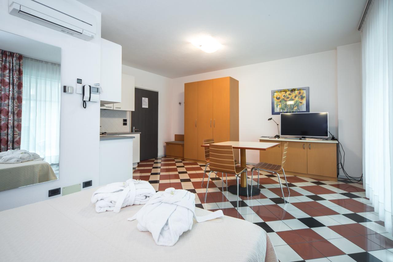 Piazzi House Aparthotel ซอนดริโอ ภายนอก รูปภาพ
