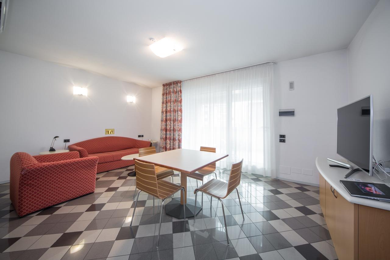 Piazzi House Aparthotel ซอนดริโอ ภายนอก รูปภาพ