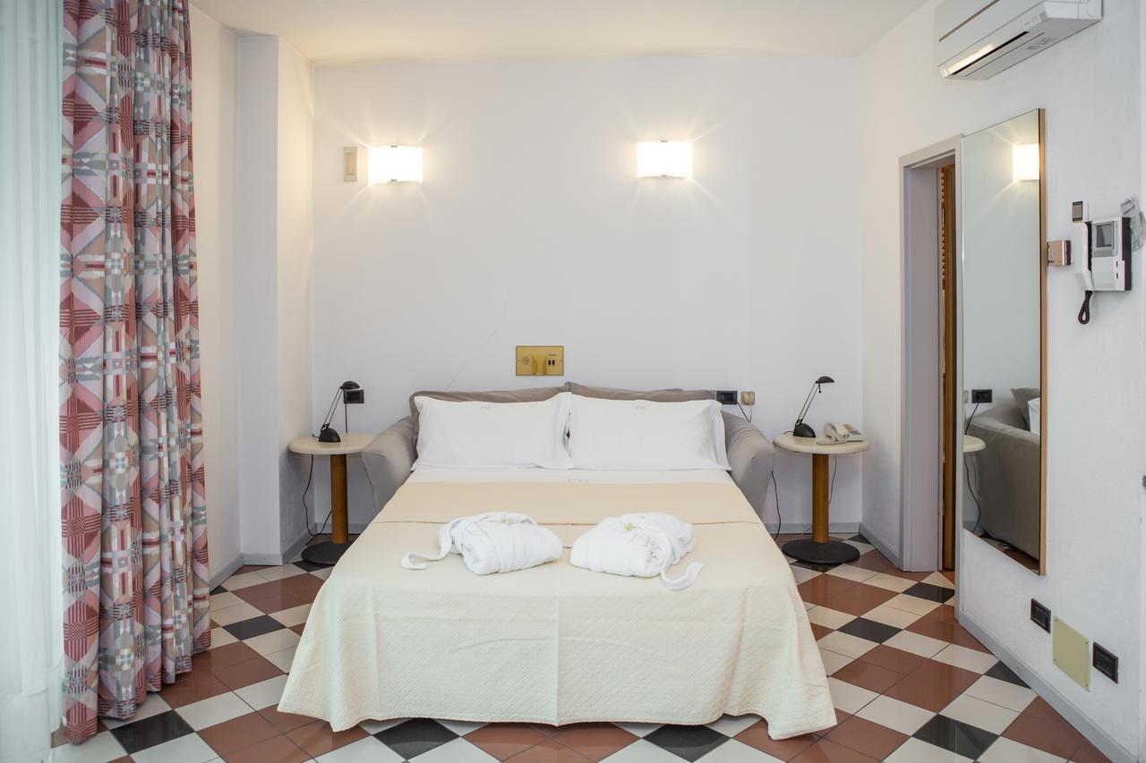 Piazzi House Aparthotel ซอนดริโอ ภายนอก รูปภาพ