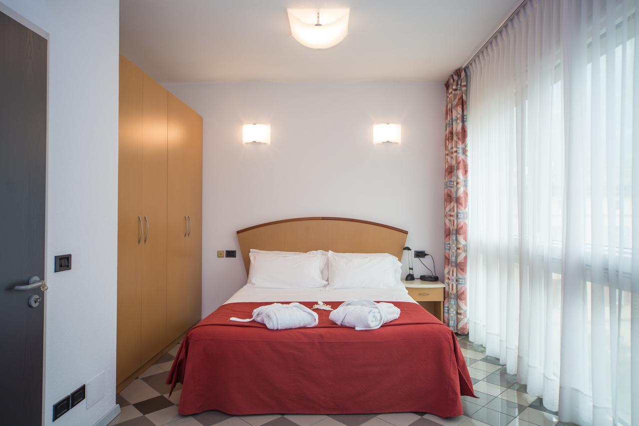 Piazzi House Aparthotel ซอนดริโอ ภายนอก รูปภาพ