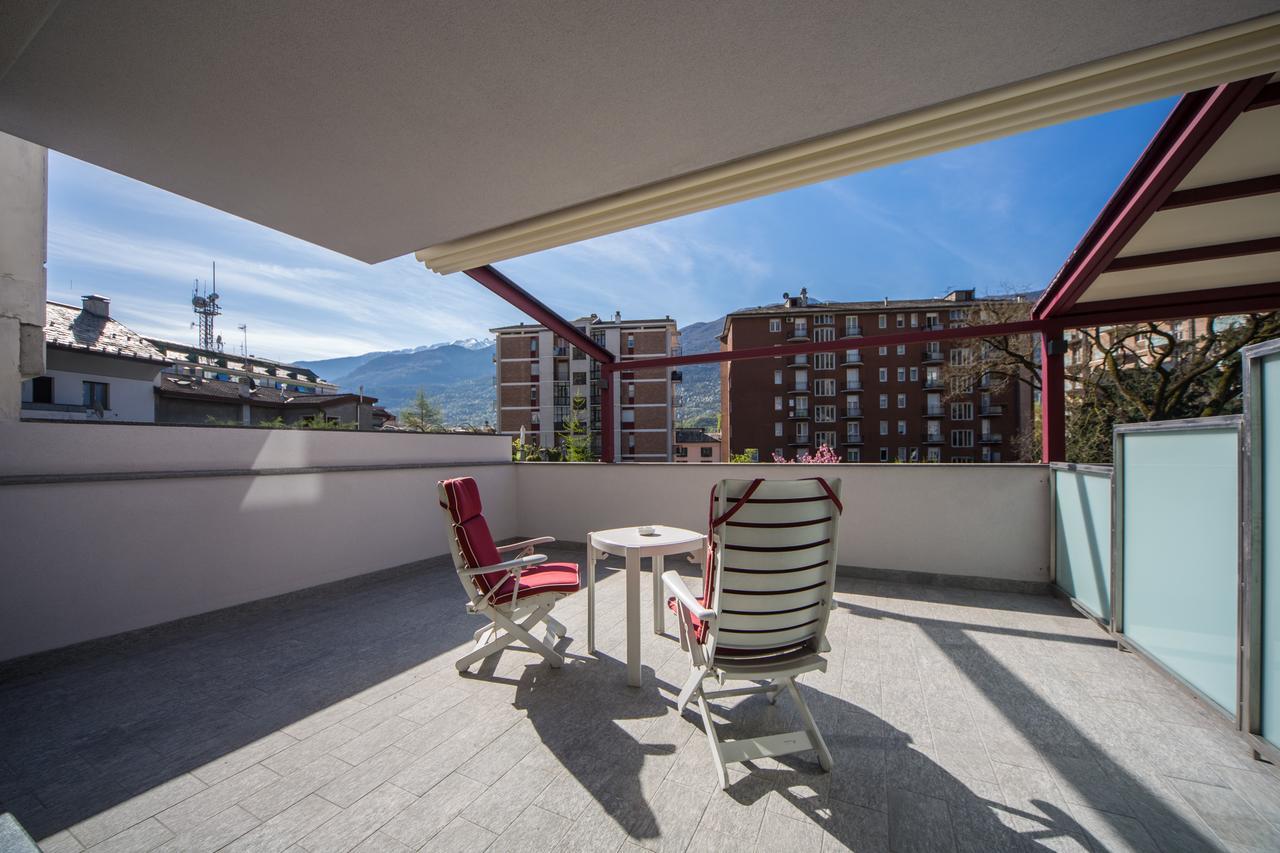 Piazzi House Aparthotel ซอนดริโอ ภายนอก รูปภาพ